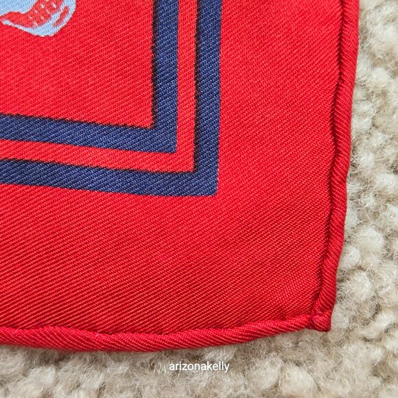 Rare Vintage McQueen Silk Scarf Skulls Hand Rolled Red - Picture 9 of 9